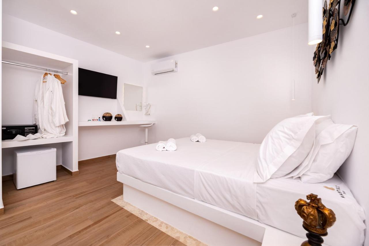 Kasteli Suites بيريفولّوس المظهر الخارجي الصورة